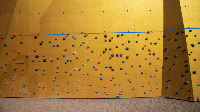 Mur pour sports d'escalade.