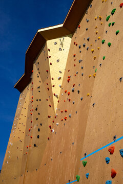 Mur d'escalade.