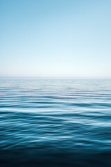 Obraz premium Calm Ocean Horizon Blue Sky and Sea 