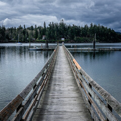 Naklejka premium Dock Walkway at Mystery Bay - Washington State, USA