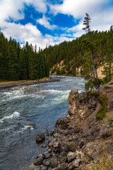 Thermalwelten im Yellowstone Nationalpark