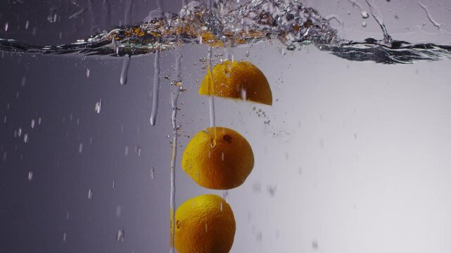 水槽_オレンジ_落下_HS