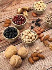 유기농 슈퍼푸드, 땅콩, 호두, 아몬드, 캐슈넛, 브라질너트, 콩, 팥, 검은콩, 병아리콩, 렌틸콩