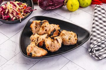 Afgani chicken kebab with white marinade