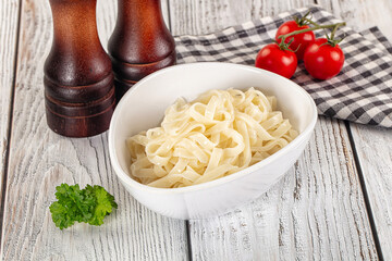 Boiled wheat asian udon noodles