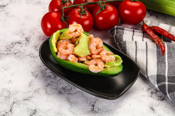 Dietary avocado cut with prawn