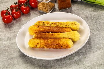 Crispy breaded mozarella cheese sticks