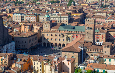 Fototapeta premium view of the Accursio palace and the Piazza Maggiore in Bologna