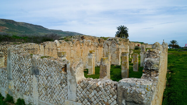 L'area archeologica di Bulla Regia,con i resti dell'antica citt&agrave; Romana e le abitazioni sotterranee,El Kef , Tunisia