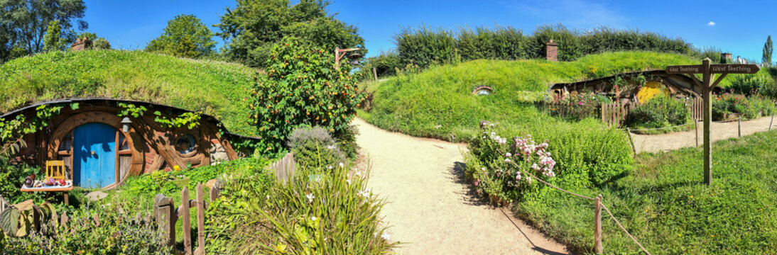 Hobbit house on the Hobbiton movie set on New Zealand