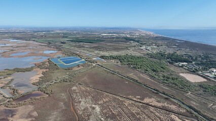 Vendres près de Vias et de Valras, plages et port de l'Hérault en Occitanie, France