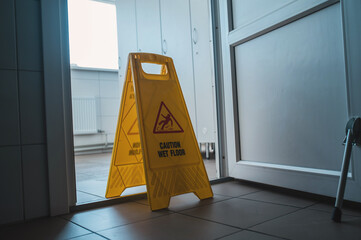 sign with warning 