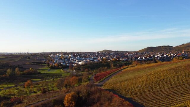 Flug &uuml;ber die Weinberge von Kleinheppach Richtung Korb im Remstal, Baden W&uuml;rttemberg