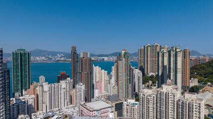 Obraz premium Feb 9 2025 Panoramic View of Hong Kong Skyline and Victoria Harbour
