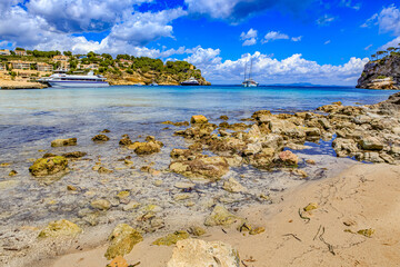 Obraz premium The Portals Vells bay