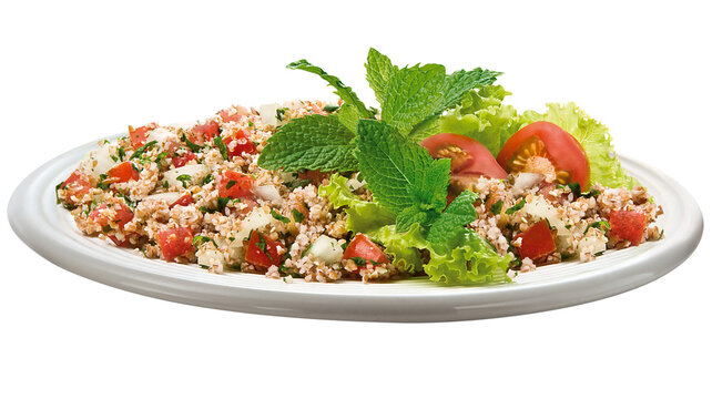 prato com salada de tabule com hortel&atilde; isolado em fundo transparente