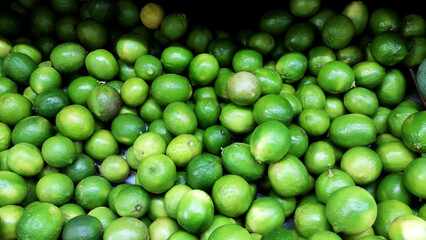 A pile of key lemons.