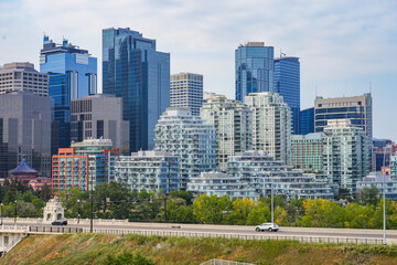Obraz premium Modern waterfront condominiums in Calgary, Alberta, Canada