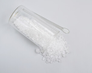 Sodium thiosulfate or sodium thiosulphate