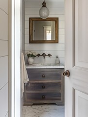 Obraz premium Modern Farmhouse Bathroom with Cottage Character 