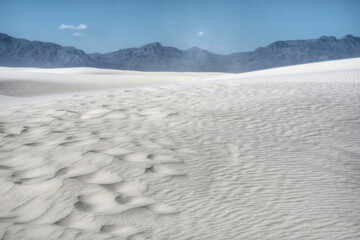 White sands and mountains