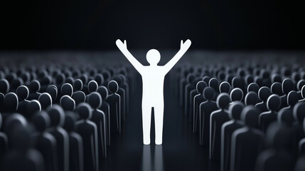 Einzelner Mensch erhebt die Hände inmitten einer Menschenmenge

