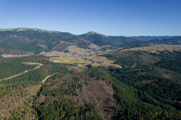 Beauty of nature is truly captivating, especially when you witness autumn mountains. If you seek relaxation in the midst of nature, a mountain retreat is the perfect choice.