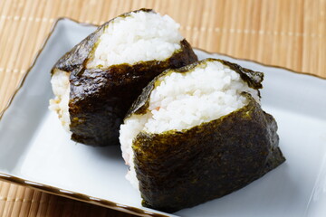 海苔おにぎり