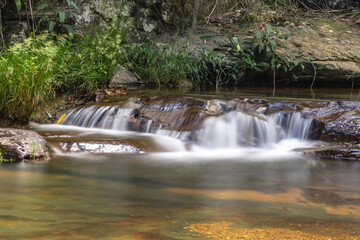 Obraz premium rio na Vila de São Jorge, cidade de Alto Paraiso de Goiás, Estado de Goiás, região da chapada dos Veadeiros