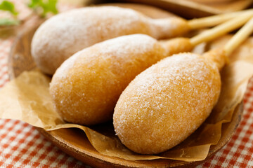 アメリカンドッグ砂糖がけ