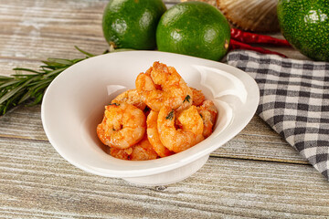 Roasted shrimps in the bowl