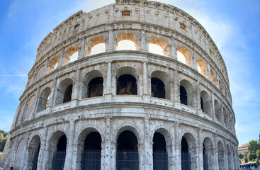 Fototapeta premium Colosseum in Rome on a sunny day.
