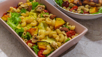 Healthy and delicious: the perfect combination for Grilled Salmon Pasta Salad