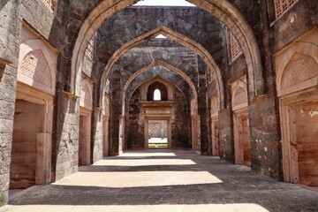 インド　マンドゥ　世界遺産　モスク　廃墟