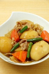 肉じゃが　和食
