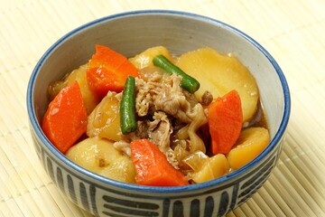 肉じゃが　和食
