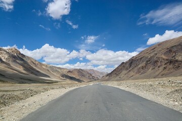 インド　レー　マナリ　ハイウェイ　Leh-Manali Highway