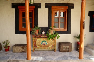 インド　ラダック　伝統家具