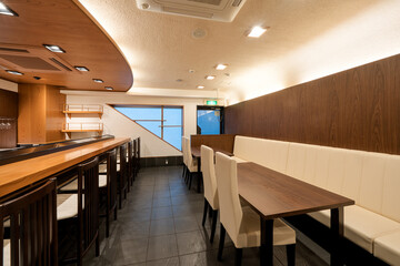 日本の寿司屋の店内