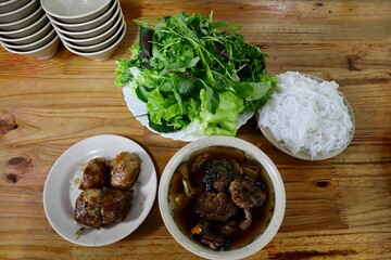 ベトナム　ブンチャー