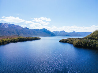 Obraz premium Lake Burbury near Queenstown in Tasmania Australia