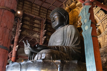 Fototapeta premium 奈良・東大寺・大仏殿
