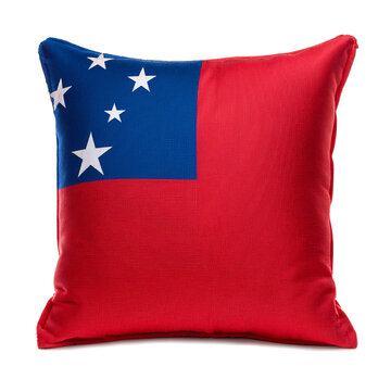 サモアの国旗のクッション。白背景。(Samoa flag cushion on white background.)
