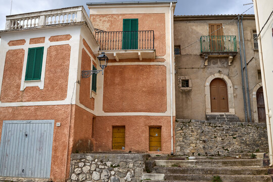 Settefrati Village with Mountain Views