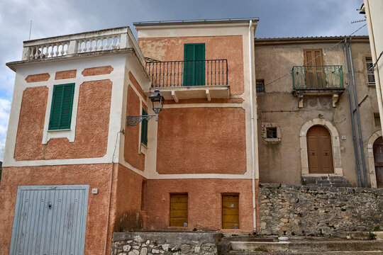 Settefrati Village with Mountain Views