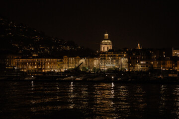 Fototapeta premium European town on the lake at night