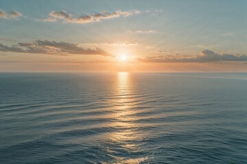 Obraz premium Serene Ocean Horizon Bathed in Sunlight in a Peaceful Landscape