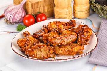Buffalo chicken wings barbecue sauce