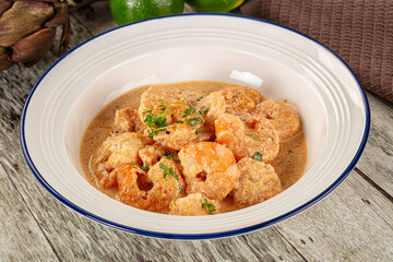 Prawn in white cream sauce