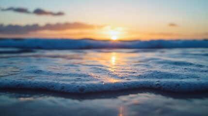 Obraz premium Beautiful Waves and Sunset Over the Ocean Creating a Calming Serenity : Generative AI